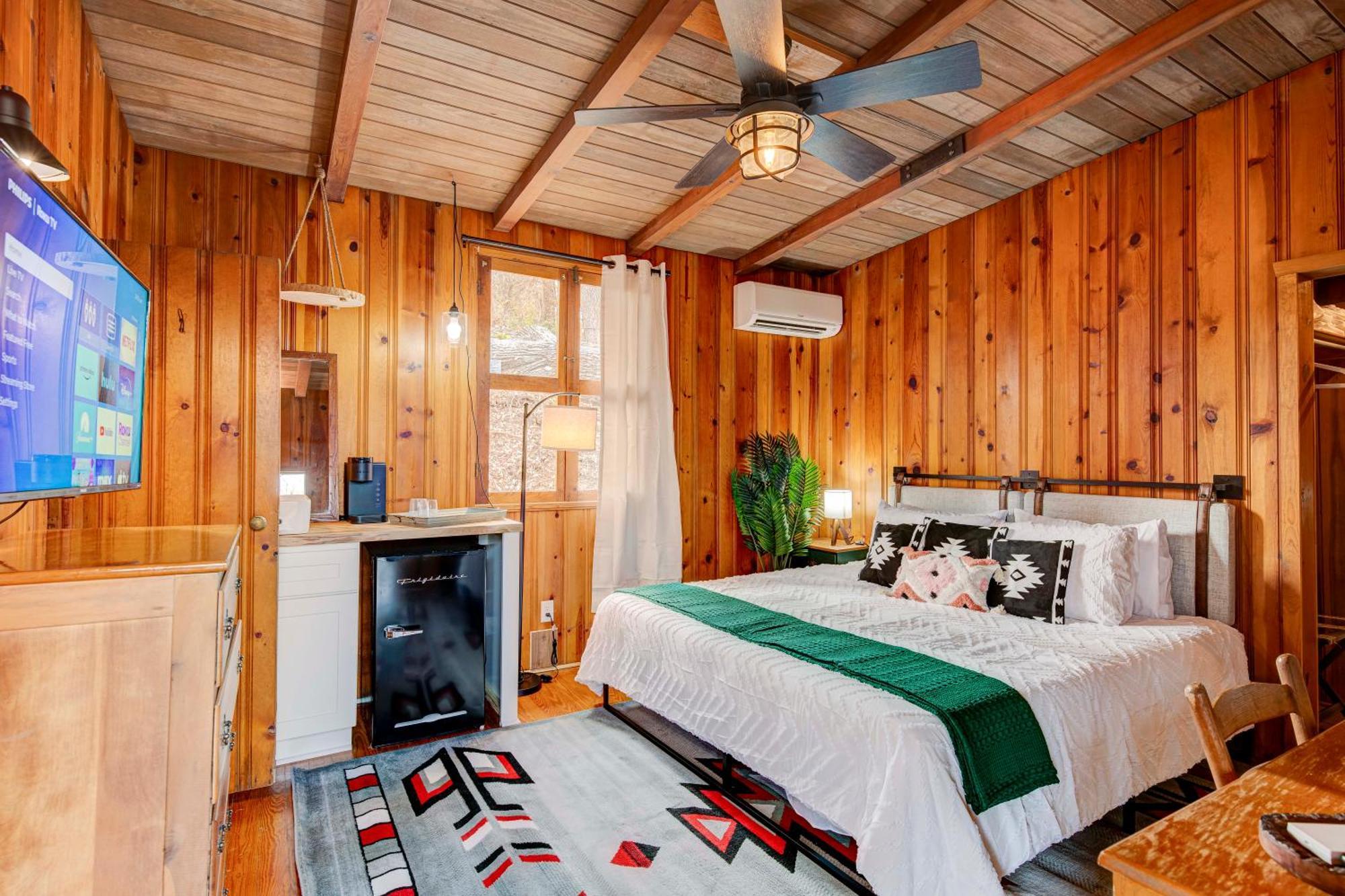 The Furry Lodge Double Ste 2&3 Waynesville Ngoại thất bức ảnh